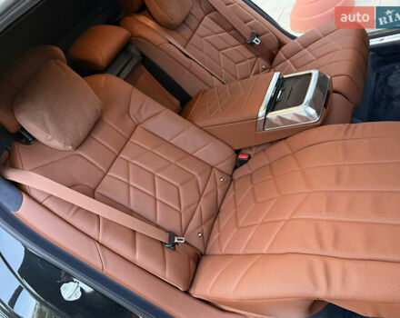 Черный БМВ i7, объемом двигателя 0 л и пробегом 1 тыс. км за 190000 $, фото 65 на Automoto.ua