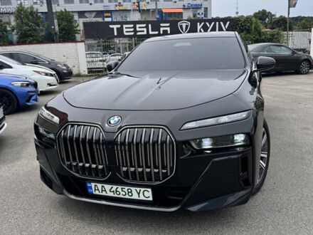 Черный БМВ i7, объемом двигателя 0 л и пробегом 12 тыс. км за 88000 $, фото 1 на Automoto.ua