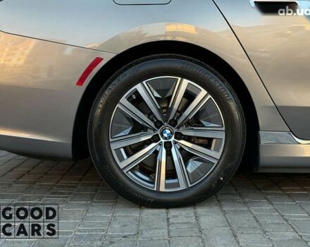 БМВ i7, объемом двигателя 0 л и пробегом 5 тыс. км за 90900 $, фото 12 на Automoto.ua