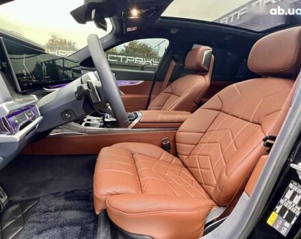 БМВ i7, объемом двигателя 0 л и пробегом 35 тыс. км за 123900 $, фото 26 на Automoto.ua