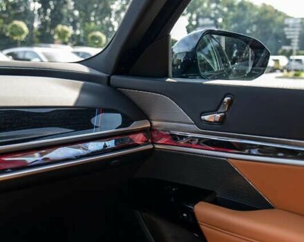 БМВ i7, объемом двигателя 0 л и пробегом 25 тыс. км за 87000 $, фото 26 на Automoto.ua