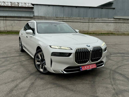 БМВ i7 2022 в Киеве на Automoto.ua БМВ i7, объемом двигателя 0 л и пробегом 20 тыс. км за 93888 $, фото 1 на Automoto.ua