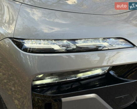 Сірий БМВ i7, об'ємом двигуна 0 л та пробігом 9 тис. км за 91500 $, фото 19 на Automoto.ua