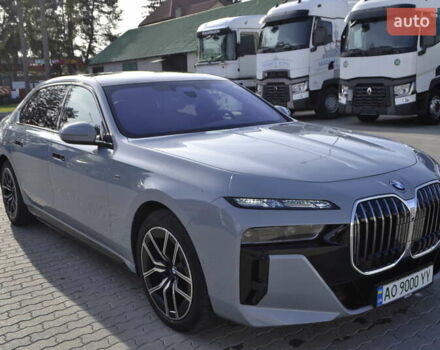 Сірий БМВ i7, об'ємом двигуна 0 л та пробігом 71 тис. км за 94000 $, фото 27 на Automoto.ua