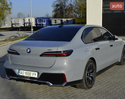 Сірий БМВ i7, об'ємом двигуна 0 л та пробігом 71 тис. км за 94000 $, фото 6 на Automoto.ua