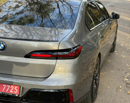 Сірий БМВ i7, об'ємом двигуна 0 л та пробігом 9 тис. км за 91500 $, фото 38 на Automoto.ua