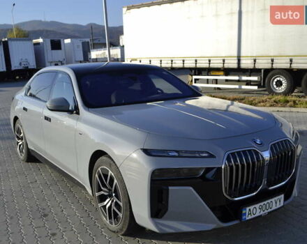 Сірий БМВ i7, об'ємом двигуна 0 л та пробігом 71 тис. км за 94000 $, фото 1 на Automoto.ua