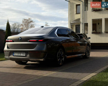 Серый БМВ i7, объемом двигателя 0 л и пробегом 75 тыс. км за 84300 $, фото 9 на Automoto.ua