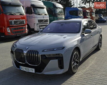 Сірий БМВ i7, об'ємом двигуна 0 л та пробігом 71 тис. км за 94000 $, фото 9 на Automoto.ua