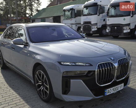 Сірий БМВ i7, об'ємом двигуна 0 л та пробігом 71 тис. км за 94000 $, фото 25 на Automoto.ua