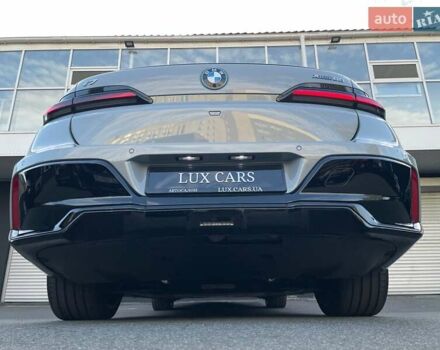 Серый БМВ i7, объемом двигателя 0 л и пробегом 21 тыс. км за 94900 $, фото 32 на Automoto.ua