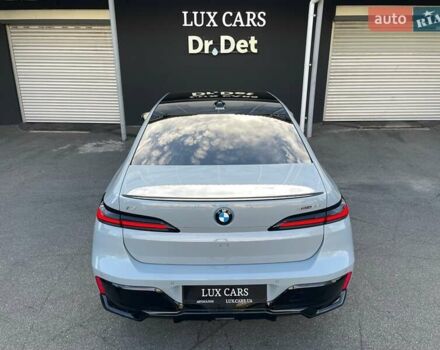 Серый БМВ i7, объемом двигателя 0 л и пробегом 21 тыс. км за 94900 $, фото 28 на Automoto.ua