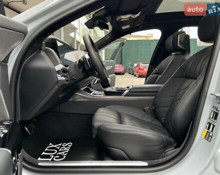 Серый БМВ i7, объемом двигателя 0 л и пробегом 24 тыс. км за 126900 $, фото 57 на Automoto.ua