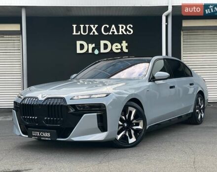 Серый БМВ i7, объемом двигателя 0 л и пробегом 21 тыс. км за 94900 $, фото 11 на Automoto.ua