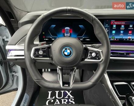 Серый БМВ i7, объемом двигателя 0 л и пробегом 24 тыс. км за 126900 $, фото 73 на Automoto.ua