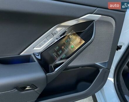 Серый БМВ i7, объемом двигателя 0 л и пробегом 21 тыс. км за 94900 $, фото 68 на Automoto.ua