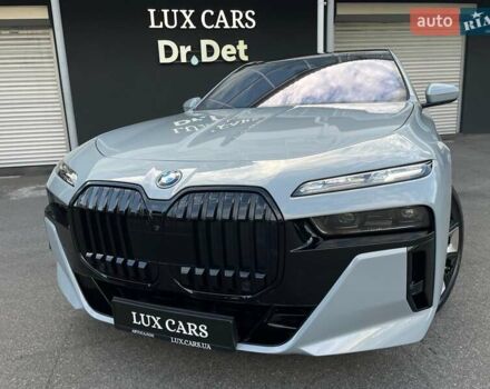 Серый БМВ i7, объемом двигателя 0 л и пробегом 21 тыс. км за 94900 $, фото 16 на Automoto.ua