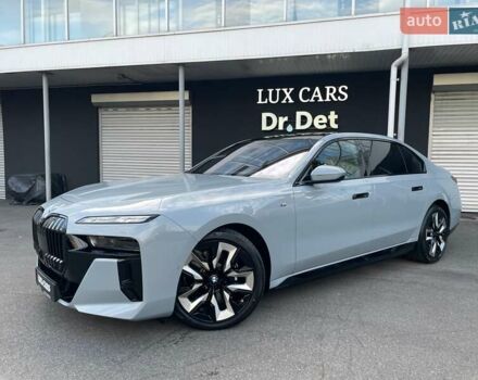 Серый БМВ i7, объемом двигателя 0 л и пробегом 21 тыс. км за 94900 $, фото 5 на Automoto.ua