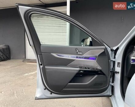 Серый БМВ i7, объемом двигателя 0 л и пробегом 24 тыс. км за 126900 $, фото 48 на Automoto.ua
