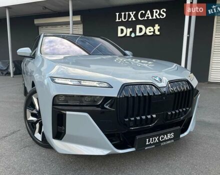 Серый БМВ i7, объемом двигателя 0 л и пробегом 21 тыс. км за 94900 $, фото 20 на Automoto.ua