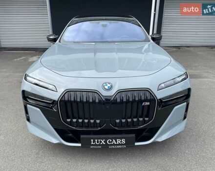 Серый БМВ i7, объемом двигателя 0 л и пробегом 24 тыс. км за 126900 $, фото 6 на Automoto.ua