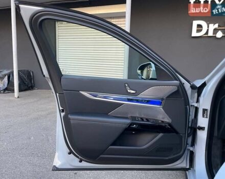 Серый БМВ i7, объемом двигателя 0 л и пробегом 21 тыс. км за 94900 $, фото 57 на Automoto.ua
