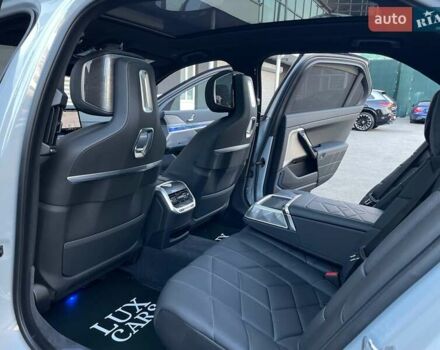 Серый БМВ i7, объемом двигателя 0 л и пробегом 21 тыс. км за 94900 $, фото 61 на Automoto.ua