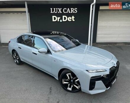 Серый БМВ i7, объемом двигателя 0 л и пробегом 21 тыс. км за 94900 $, фото 19 на Automoto.ua