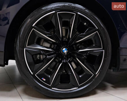 Синий БМВ i7, объемом двигателя 0 л и пробегом 12 тыс. км за 99000 $, фото 26 на Automoto.ua