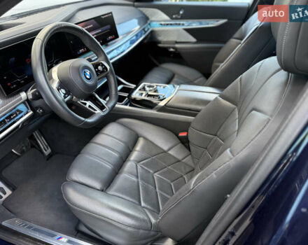 Синий БМВ i7, объемом двигателя 0 л и пробегом 31 тыс. км за 89900 $, фото 30 на Automoto.ua