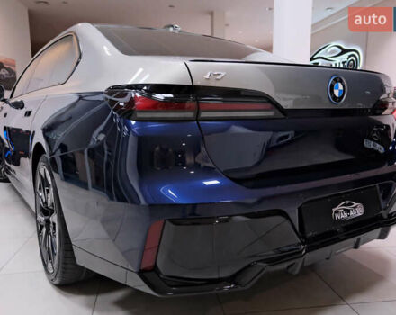 Синий БМВ i7, объемом двигателя 0 л и пробегом 12 тыс. км за 99000 $, фото 18 на Automoto.ua