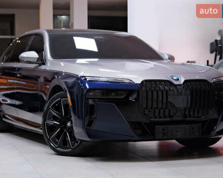 Синий БМВ i7, объемом двигателя 0 л и пробегом 12 тыс. км за 99000 $, фото 1 на Automoto.ua