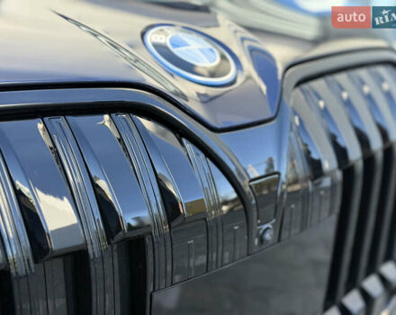Синий БМВ i7, объемом двигателя 0 л и пробегом 31 тыс. км за 89900 $, фото 4 на Automoto.ua