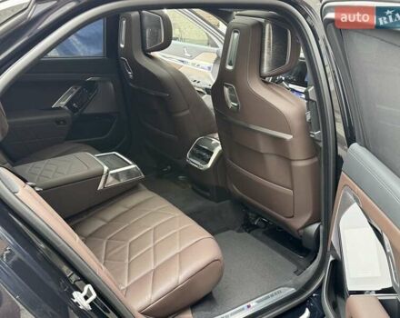 Синий БМВ i7, объемом двигателя 0 л и пробегом 92 тыс. км за 82900 $, фото 26 на Automoto.ua