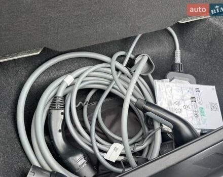 Синий БМВ i7, объемом двигателя 0 л и пробегом 92 тыс. км за 82900 $, фото 32 на Automoto.ua