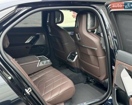 Синий БМВ i7, объемом двигателя 0 л и пробегом 92 тыс. км за 82900 $, фото 30 на Automoto.ua