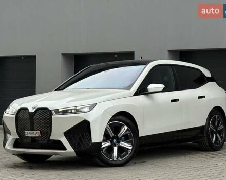 Білий БМВ iX, об'ємом двигуна 0 л та пробігом 90 тис. км за 42990 $, фото 1 на Automoto.ua