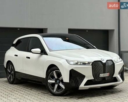 Білий БМВ iX, об'ємом двигуна 0 л та пробігом 90 тис. км за 42990 $, фото 5 на Automoto.ua