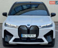 Белый БМВ iX, объемом двигателя 0 л и пробегом 70 тыс. км за 45999 $, фото 15 на Automoto.ua