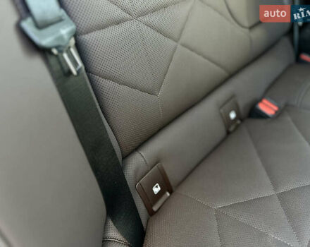 Белый БМВ iX, объемом двигателя 0 л и пробегом 20 тыс. км за 58999 $, фото 34 на Automoto.ua