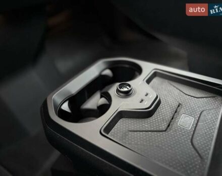 Білий БМВ iX, об'ємом двигуна 0 л та пробігом 90 тис. км за 42990 $, фото 44 на Automoto.ua