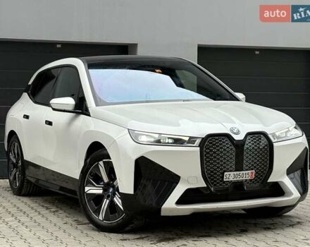 Білий БМВ iX, об'ємом двигуна 0 л та пробігом 90 тис. км за 42990 $, фото 6 на Automoto.ua