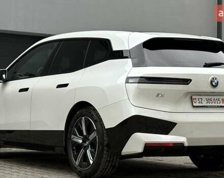Білий БМВ iX, об'ємом двигуна 0 л та пробігом 90 тис. км за 42990 $, фото 8 на Automoto.ua