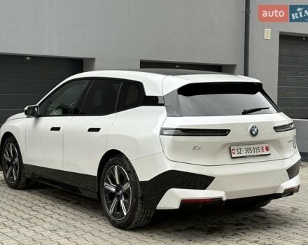 Білий БМВ iX, об'ємом двигуна 0 л та пробігом 90 тис. км за 42990 $, фото 11 на Automoto.ua