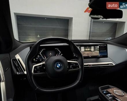 Білий БМВ iX, об'ємом двигуна 0 л та пробігом 90 тис. км за 42990 $, фото 60 на Automoto.ua