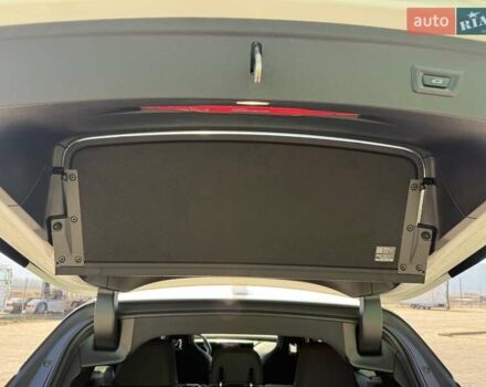 Белый БМВ iX, объемом двигателя 0 л и пробегом 42 тыс. км за 47300 $, фото 5 на Automoto.ua