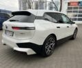 Белый БМВ iX, объемом двигателя 0 л и пробегом 40 тыс. км за 48500 $, фото 5 на Automoto.ua