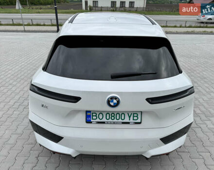 Белый БМВ iX, объемом двигателя 0 л и пробегом 21 тыс. км за 48555 $, фото 10 на Automoto.ua