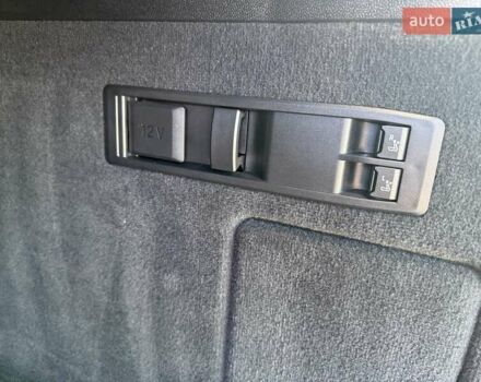 Белый БМВ iX, объемом двигателя 0 л и пробегом 42 тыс. км за 47300 $, фото 36 на Automoto.ua