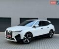 Белый БМВ iX, объемом двигателя 0 л и пробегом 69 тыс. км за 58300 $, фото 5 на Automoto.ua